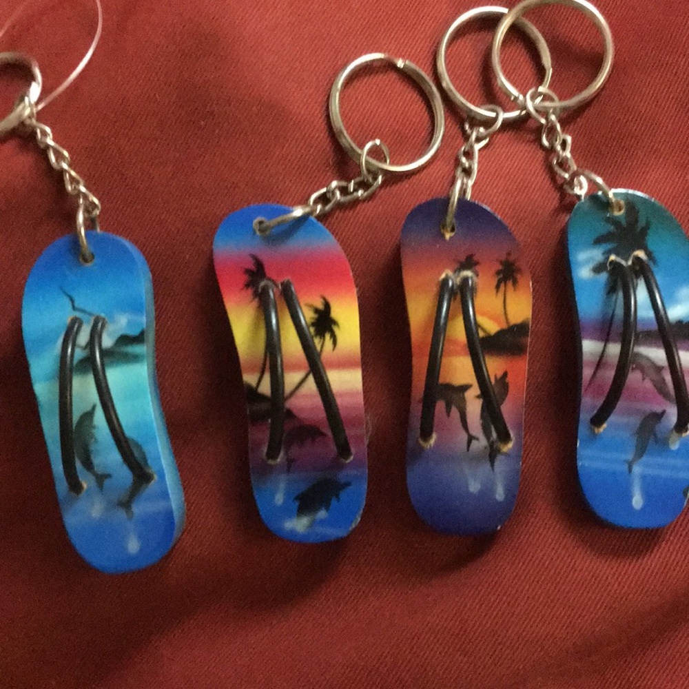 Slippers ( flip flops ) key rings